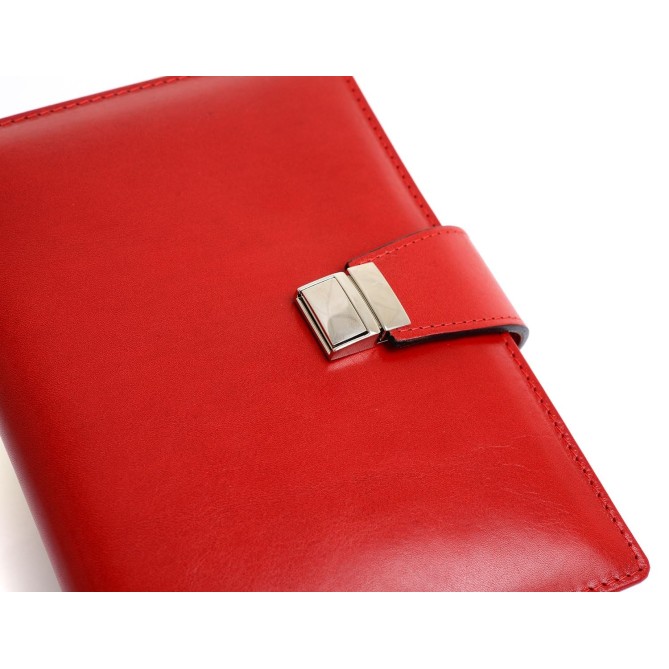 Agenda giornaliera 2026 vera pelle "ELEGANT" con chiusura fibbia 15x21cm A5  rosso 2
