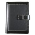 Agenda giornaliera 2026 similpelle chiusura fibbia 15x21cm A5 sab dom separati tasca multilingua nero 1
