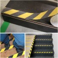 Nastro antiscivolo di sicurezza adesivo Giallo nero largo 5cm - per esterno - forte presa - METRI : 5