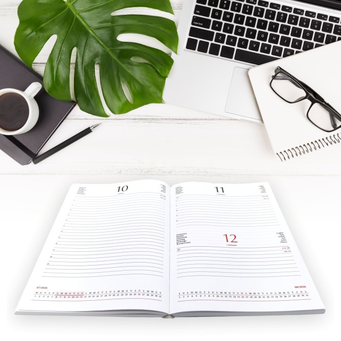 Ricambio Agenda Giornaliera A5 2026, 15x21 cm, Multilingue, Ricambio Blocco Fisso, Bianco 4